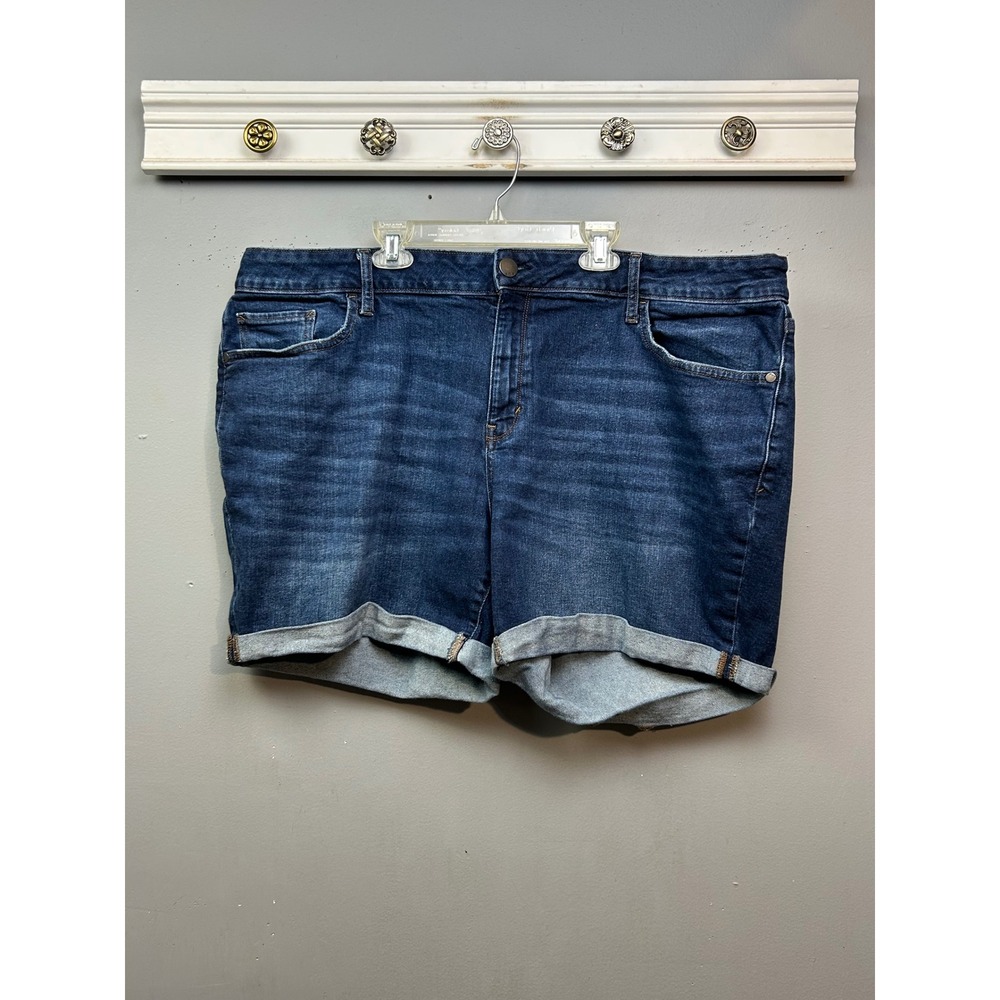ANA A New Approach Womens 22W Dark Wash Midi Denim Shorts Cuffed Mid Rise 6in